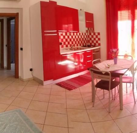 Mussilimbrosu Apartment Tortolì Екстериор снимка