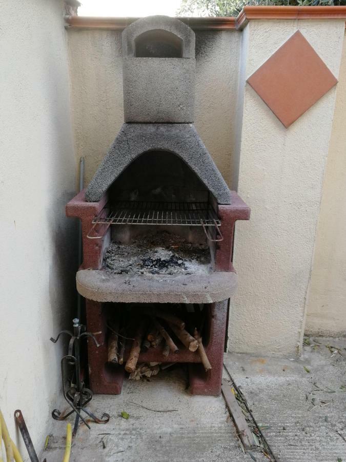 Mussilimbrosu Apartment Tortolì Екстериор снимка