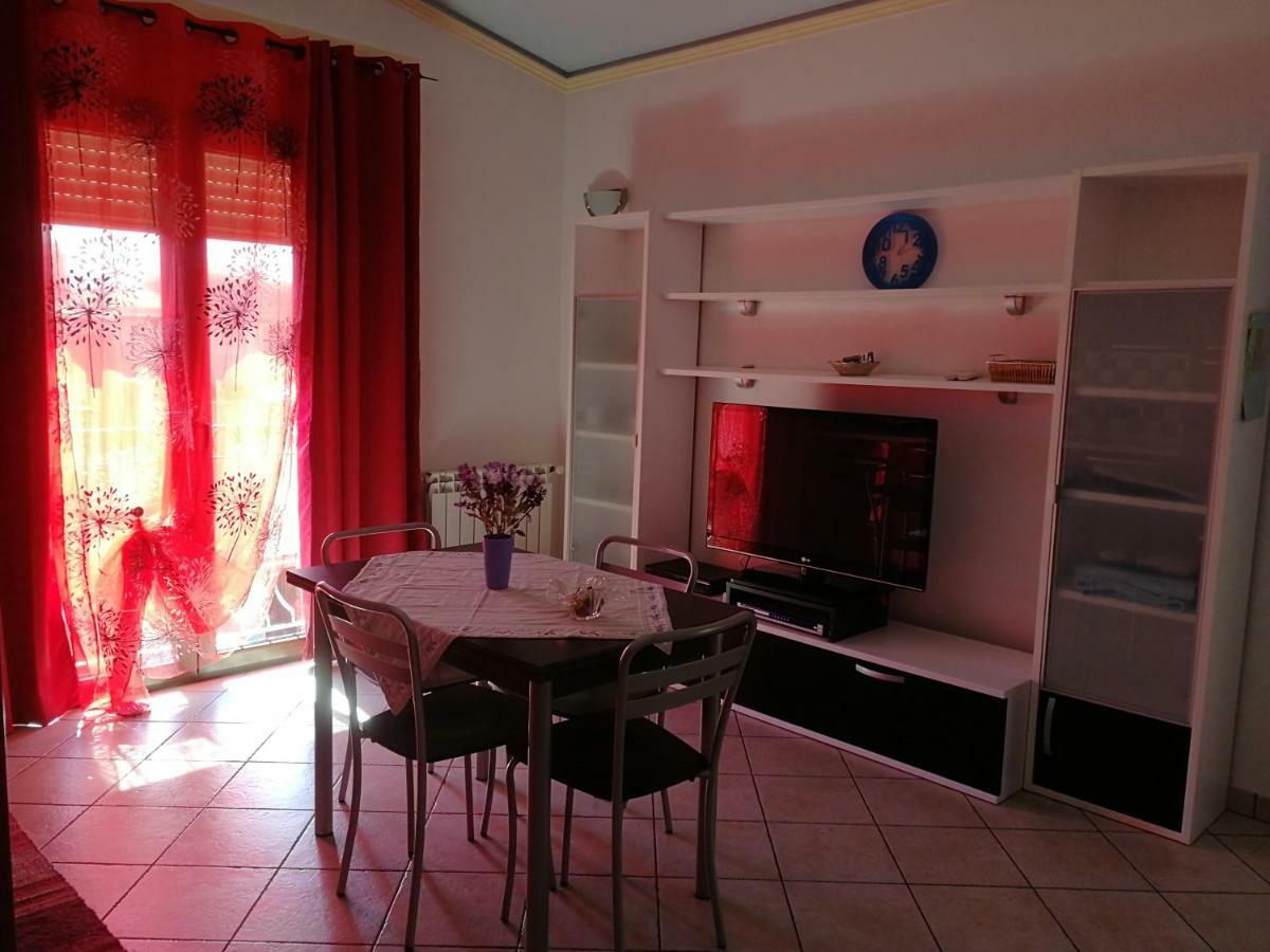 Mussilimbrosu Apartment Tortolì Екстериор снимка